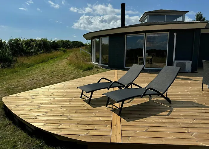 With Panoramic Views On Helgenaes Semesterbostad